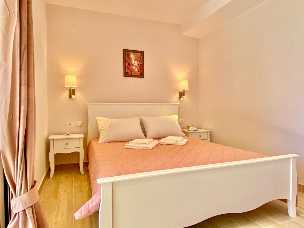 Nissaki Apartments And Vasilis House Nisaki  ภายนอก รูปภาพ