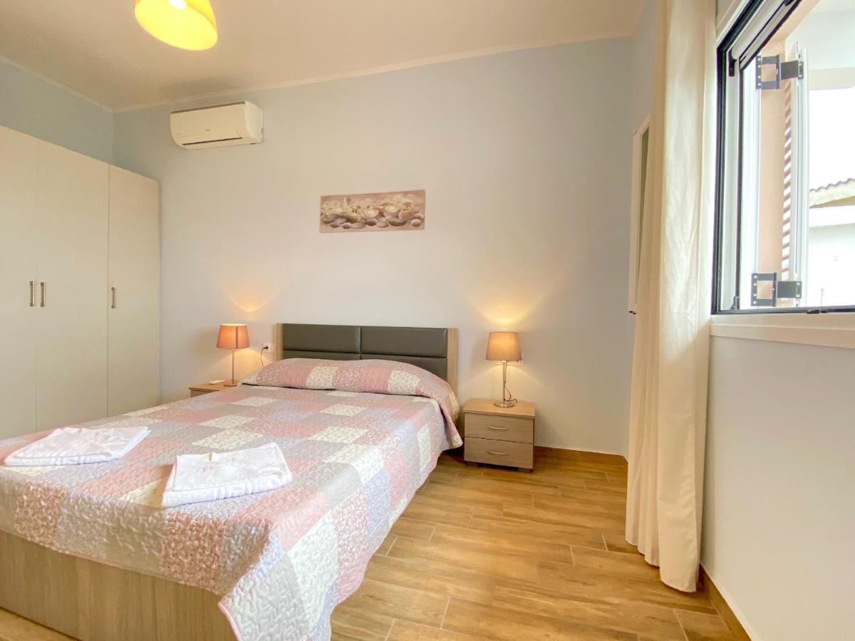 Nissaki Apartments And Vasilis House Nisaki  ภายนอก รูปภาพ