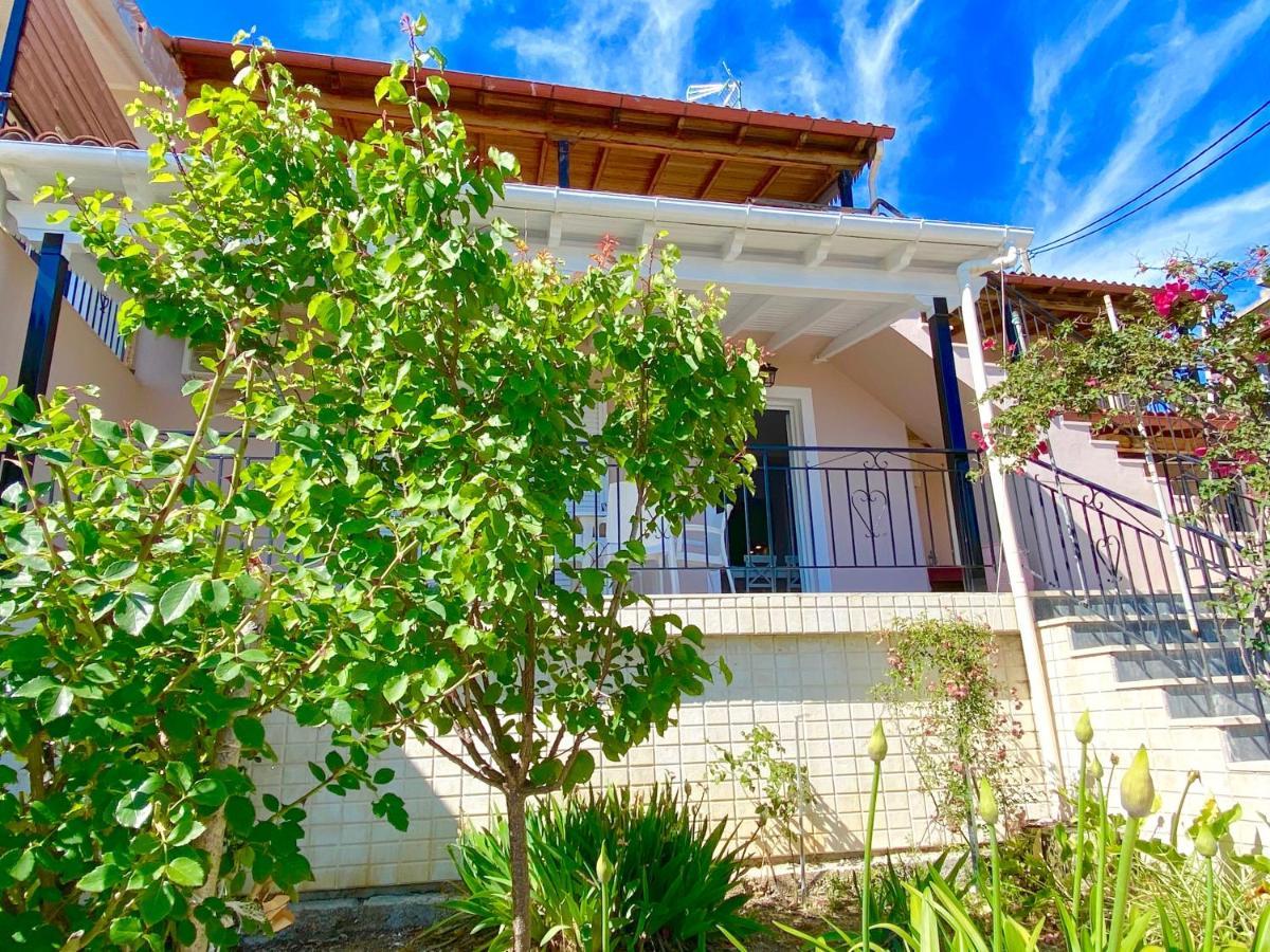 Nissaki Apartments And Vasilis House Nisaki  ภายนอก รูปภาพ